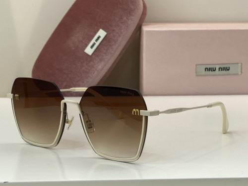 Miu Miu Sunglasses AAAA-252