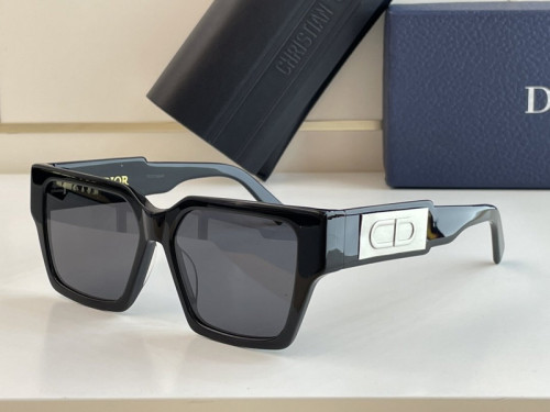 Dior Sunglasses AAAA-938