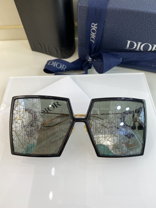 Dior Sunglasses AAAA-348