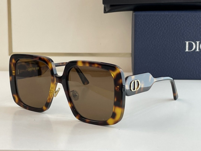 Dior Sunglasses AAAA-703