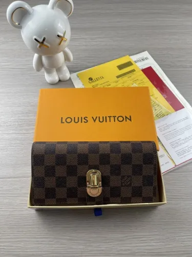 Super Perfect LV Wallet-281