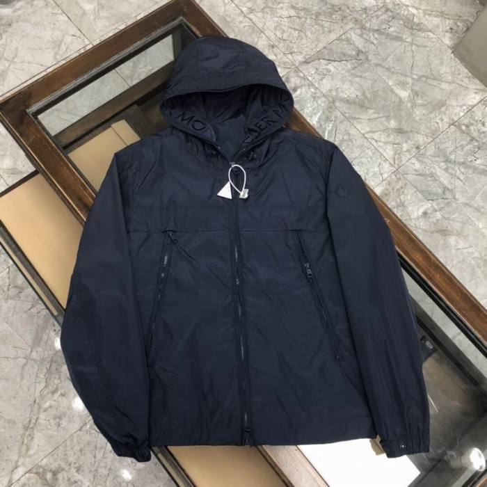 Moncler Coat men-400