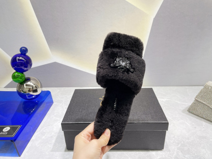 Versace women slippers 1：1 quality-071