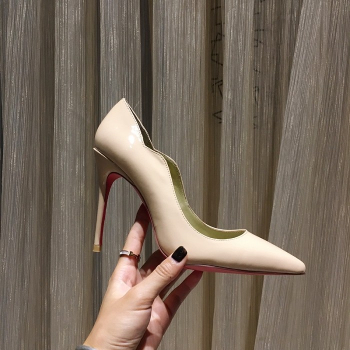 Christian Louboutin high heels 1：1 Quality-401