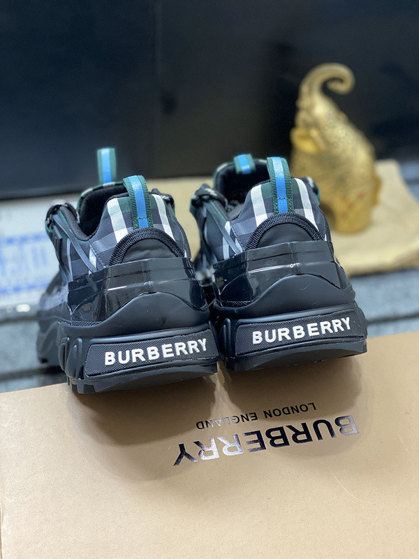 Burberry men shoes 1：1 quality-373