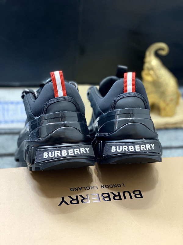 Burberry men shoes 1：1 quality-372