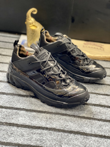 Burberry men shoes 1：1 quality-379