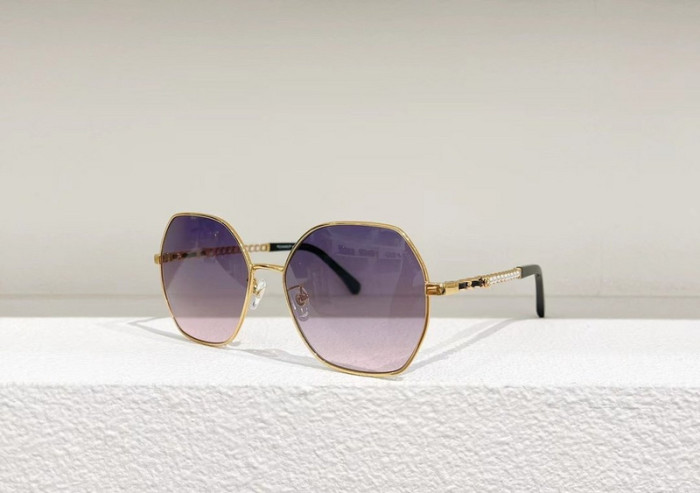 CHNL Sunglasses AAAA-1426