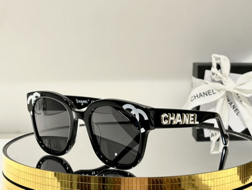 CHNL Sunglasses AAAA-1367