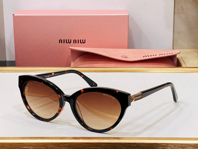 Miu Miu Sunglasses AAAA-280