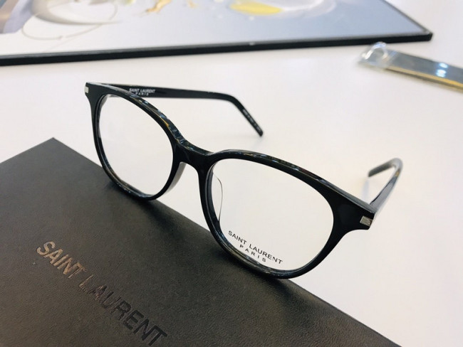 YL  Sunglasses AAAA-074