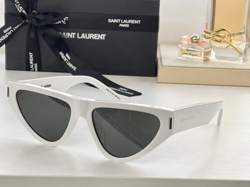 YL  Sunglasses AAAA-158