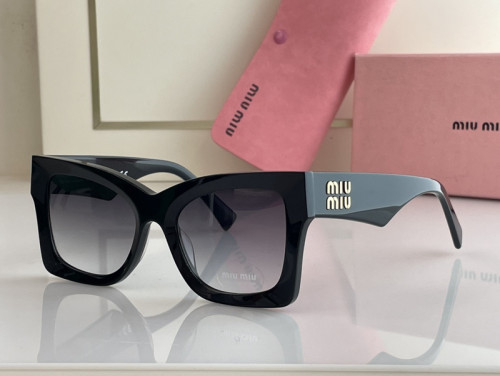 Miu Miu Sunglasses AAAA-326