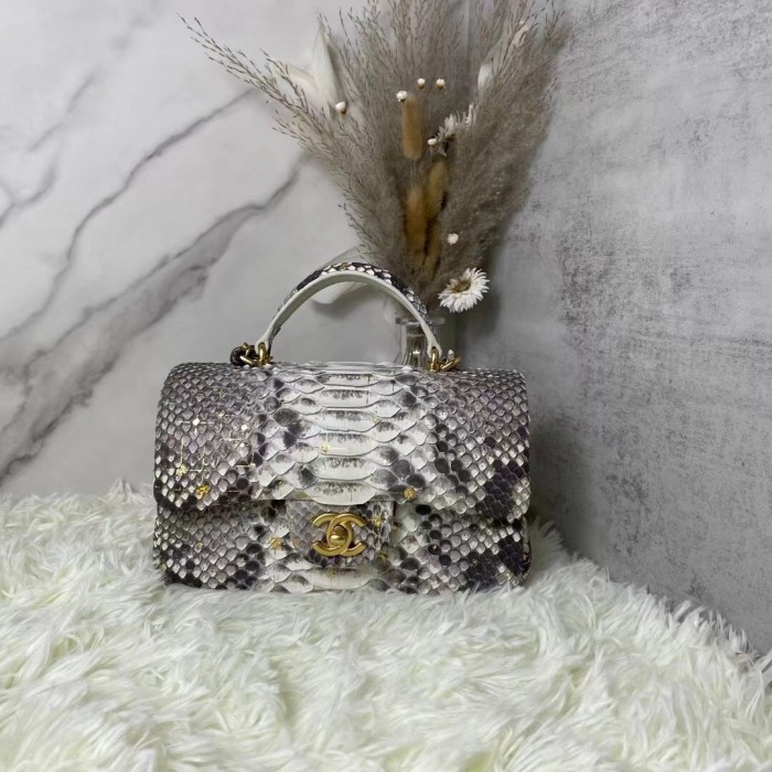 CHNL High End Quality Bag-398