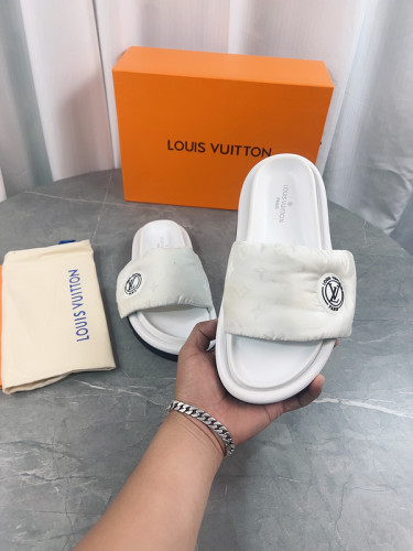 LV women Sandals 1：1 Quality-508