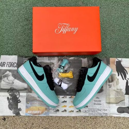 Authentic Tiffany & Co. x Nike Air Force 1 1837 “Tiffany Blue”