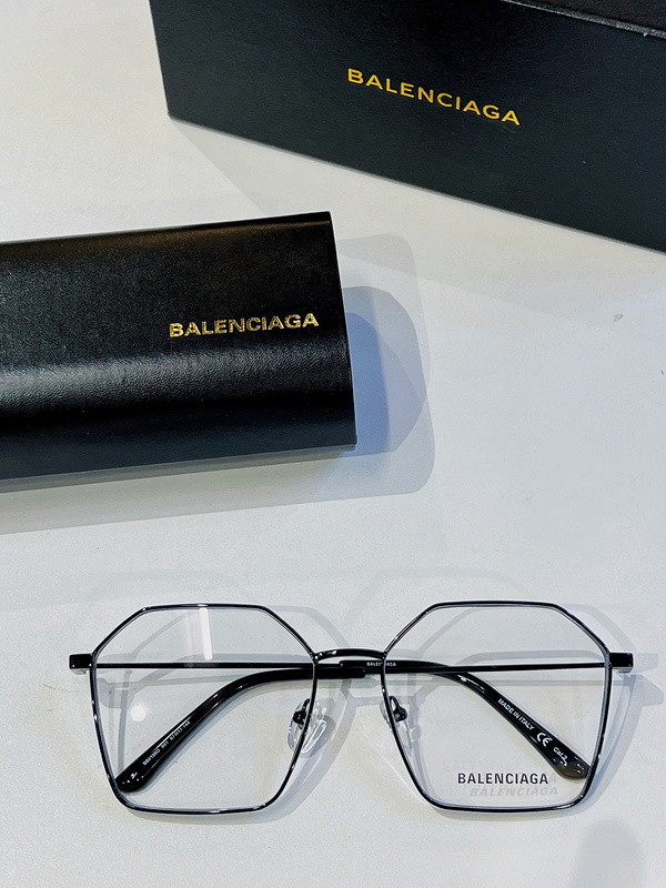 B Sunglasses AAAA-545