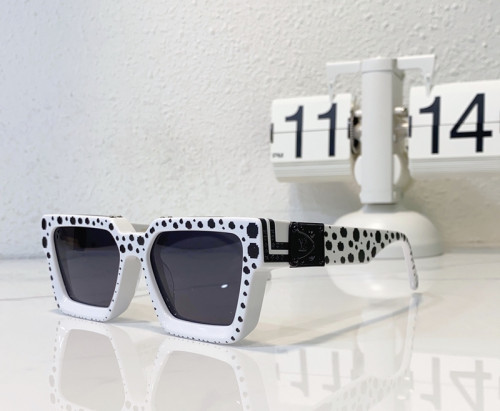 LV Sunglasses AAAA-2140