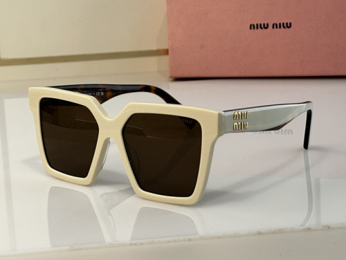 Miu Miu Sunglasses AAAA-382