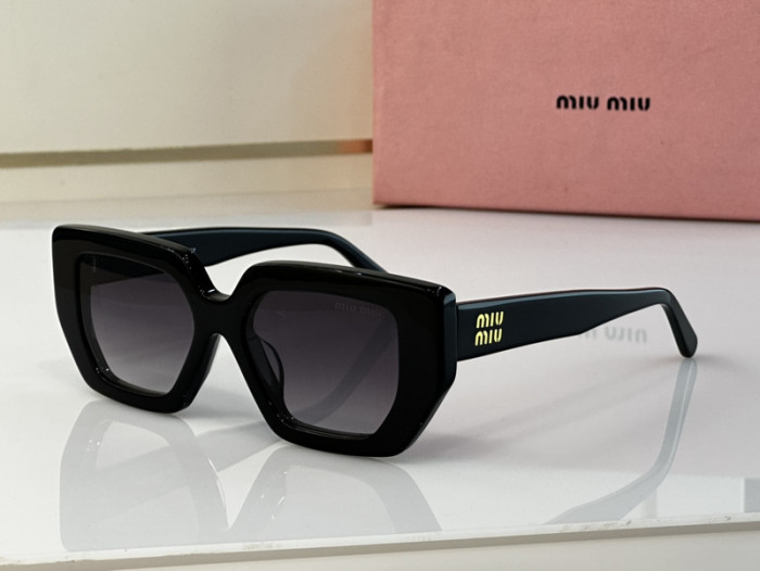 Miu Miu Sunglasses AAAA-338