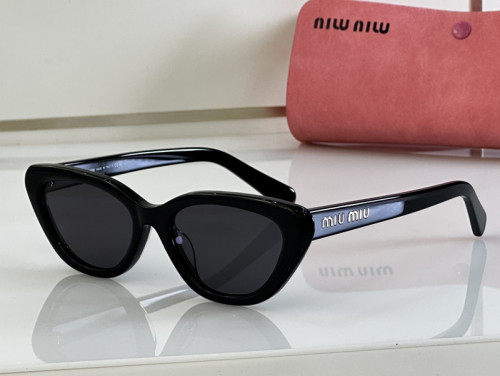 Miu Miu Sunglasses AAAA-358