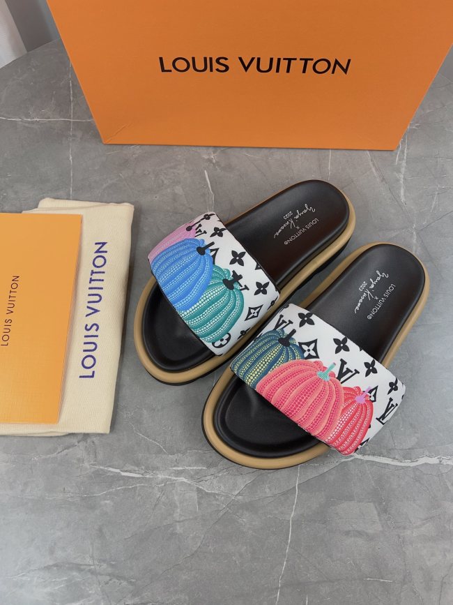 LV Sandals 1：1 Quality-547