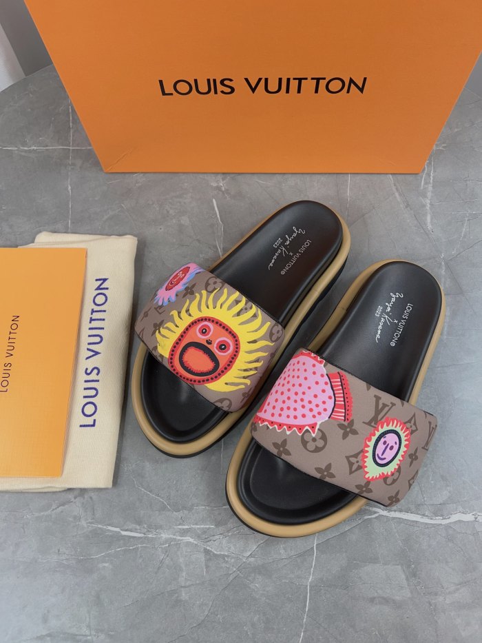 LV women Sandals 1：1 Quality-519