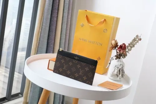 Super Perfect LV Wallet-543
