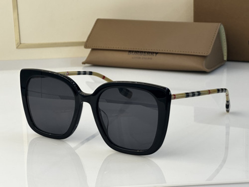 Burberry Sunglasses AAAA-1824