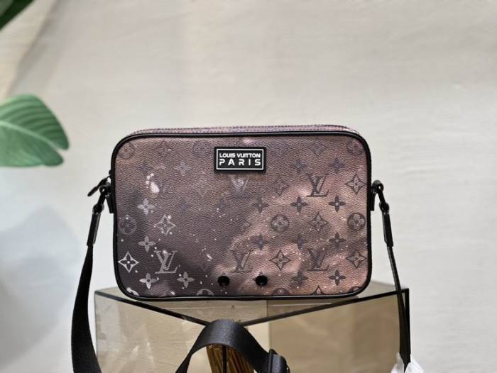 LV Hangbags AAA Women-1034