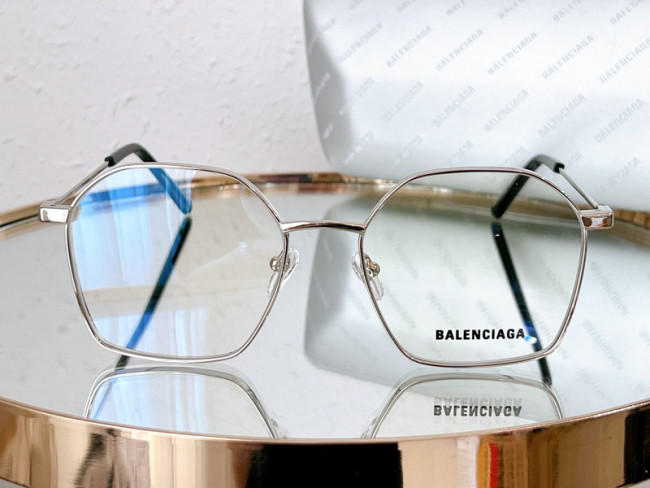 Balmain  Sunglasses AAAA-589