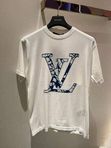 LV Shirt High End Quality-921