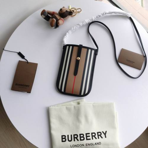 Burberry Handbags AAA-004