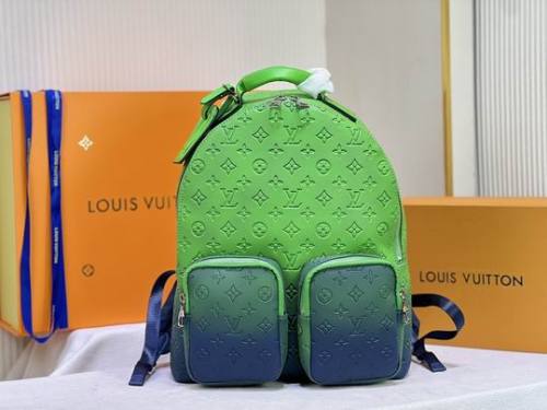 LV Backpack 1：1 Quality-060