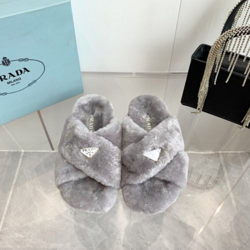 Prada women slippers 1：1 quality-057
