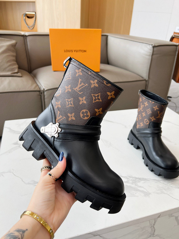 LV Women Shoes 1：1 Quality-972