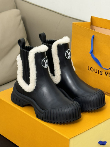 LV Women Shoes 1：1 Quality-990