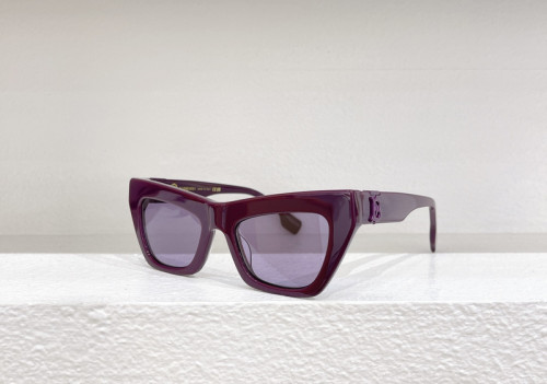 Burberry Sunglasses AAAA-2186