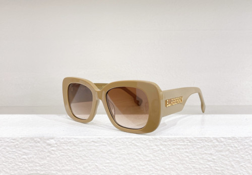 Burberry Sunglasses AAAA-2175