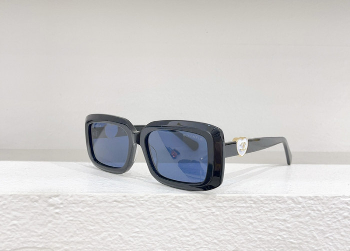 CHNL Sunglasses AAAA-3094