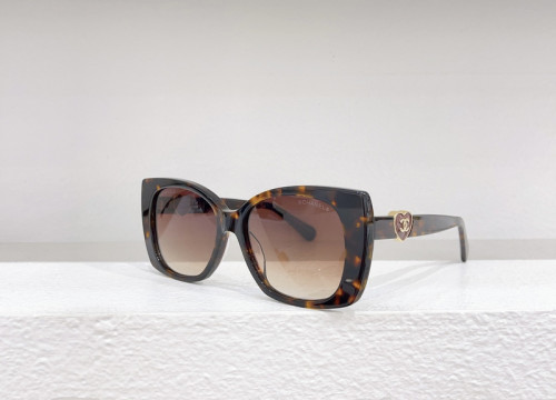 CHNL Sunglasses AAAA-3084