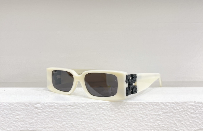 Off white Sunglasses AAAA-624