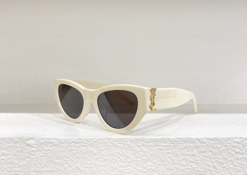 YL  Sunglasses AAAA-620
