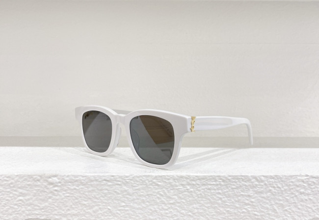 YL  Sunglasses AAAA-578