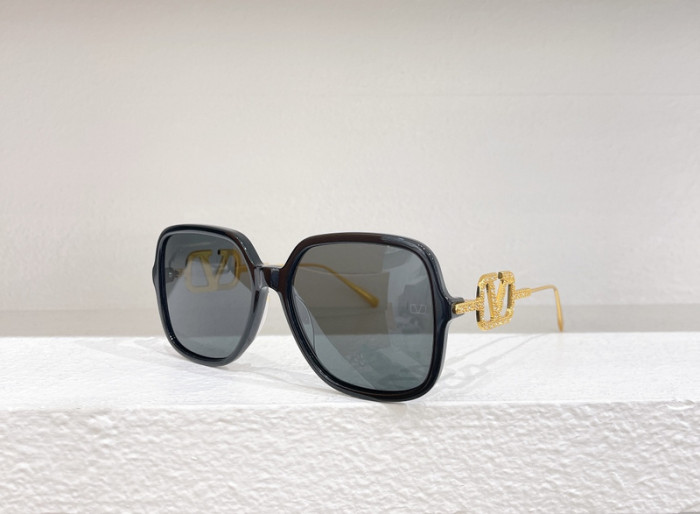 V Sunglasses AAAA-527