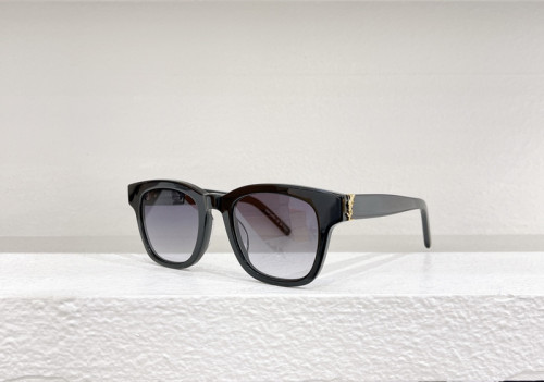 YL  Sunglasses AAAA-582