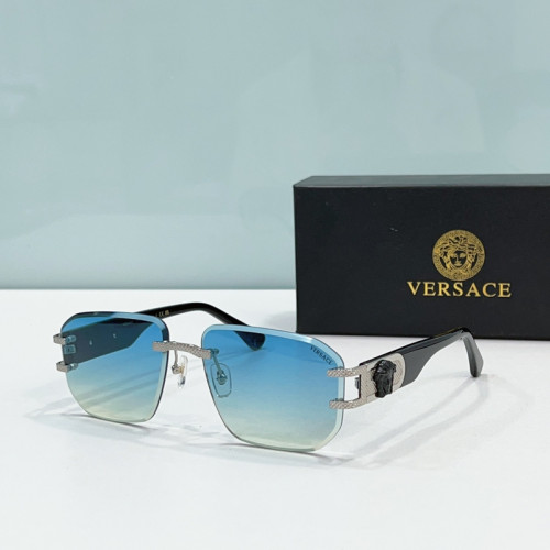Versace Sunglasses AAAA-2059