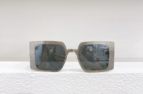 YL  Sunglasses AAAA-567