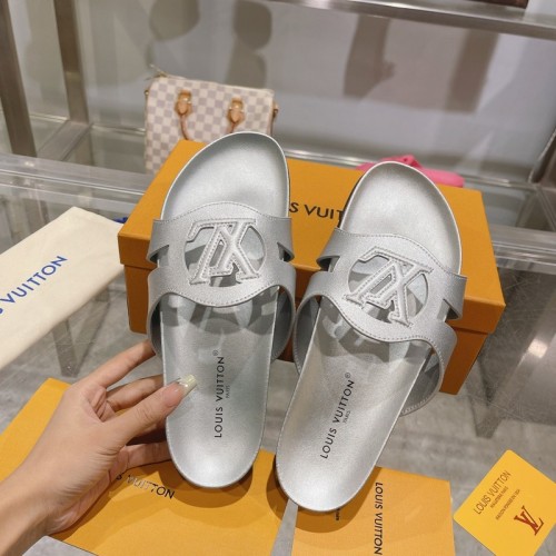 LV women Sandals 1：1 Quality-630