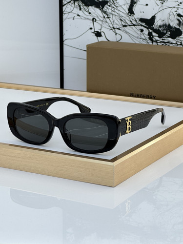 Burberry Sunglasses AAAA-2256